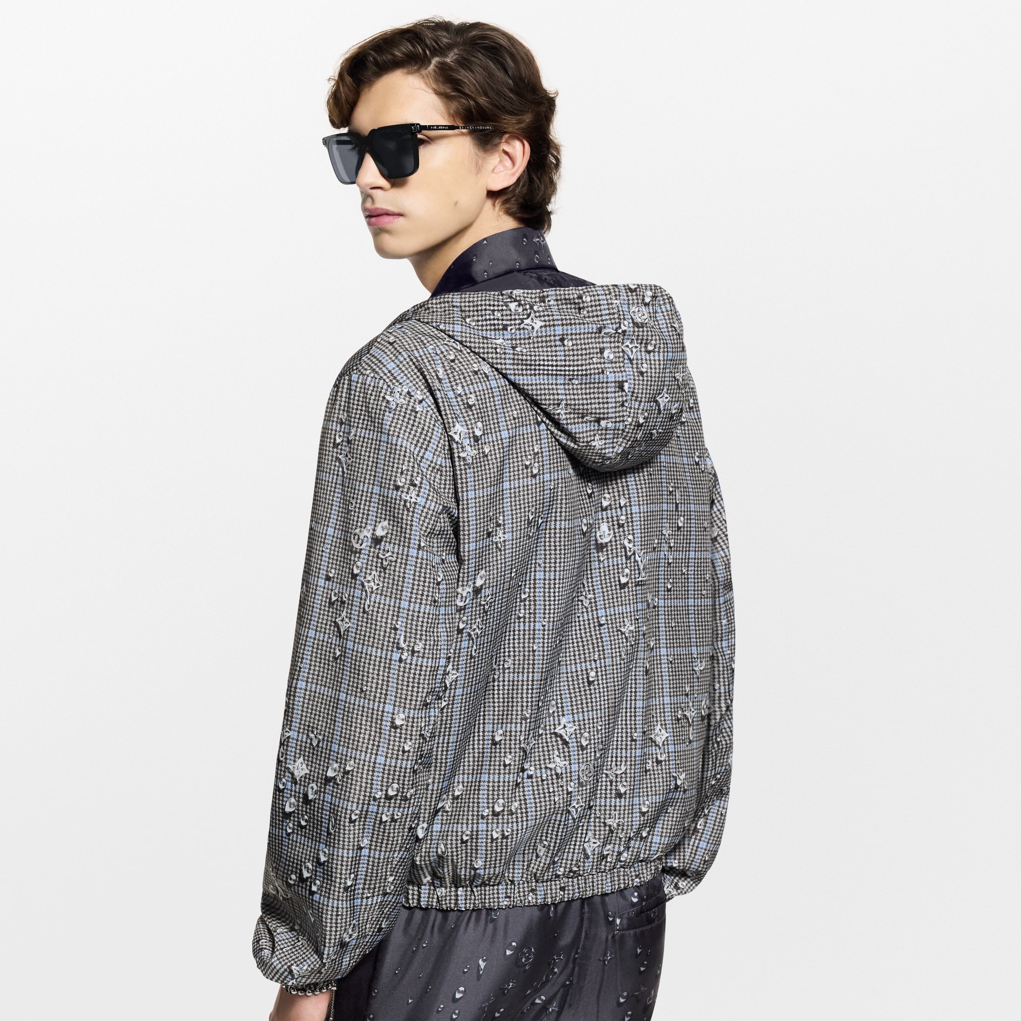Monogram Reversible Windbreaker - Ready-to-Wear 1AJBFB | LOUIS VUITTON